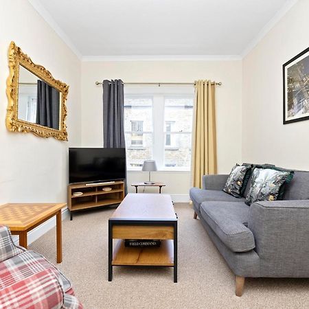 شقة Joivy Modern Flat On Rose Street إدنبرة المظهر الخارجي الصورة